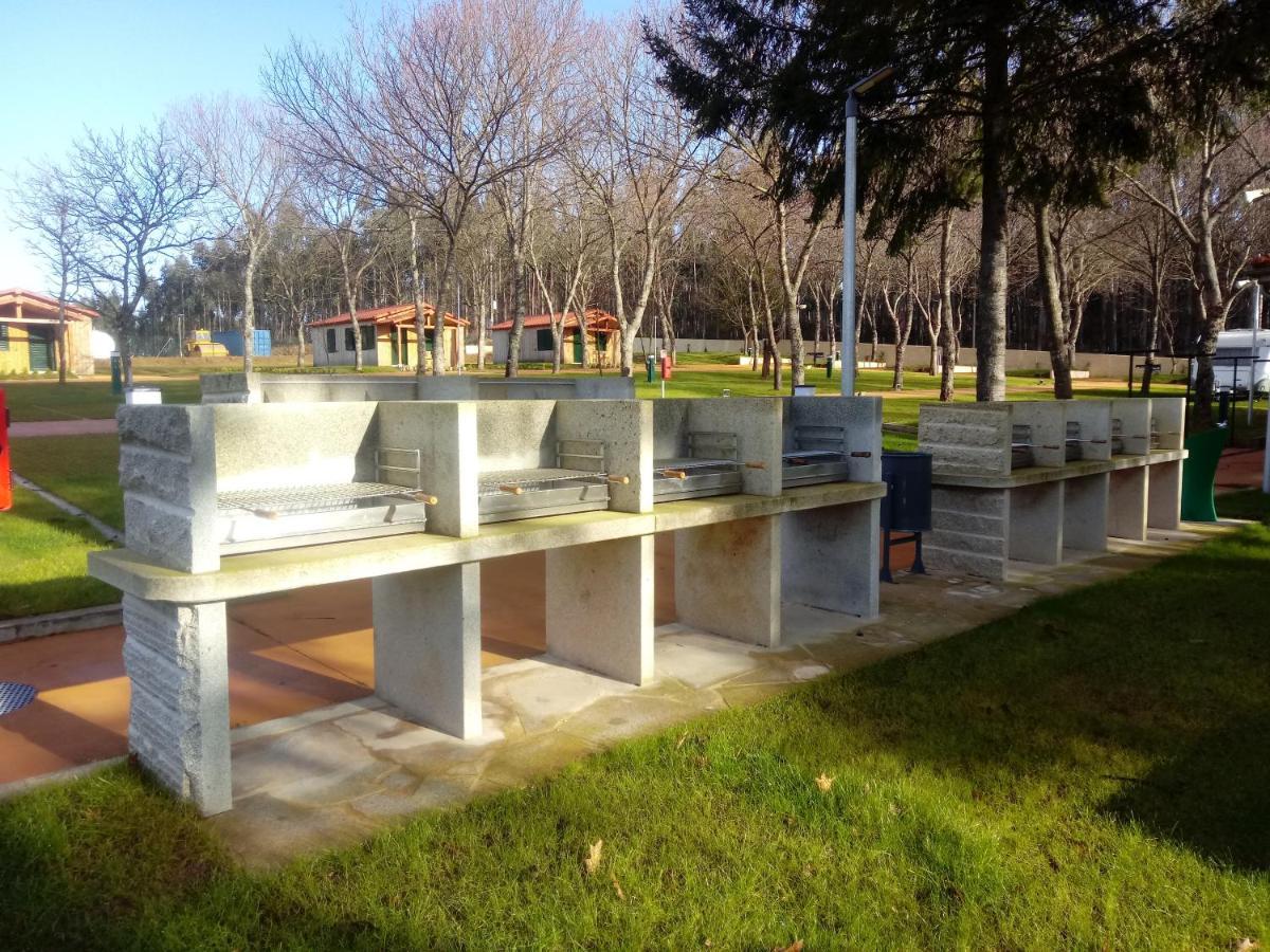 Arzúa Teiraboa Base Camp酒店 外观 照片